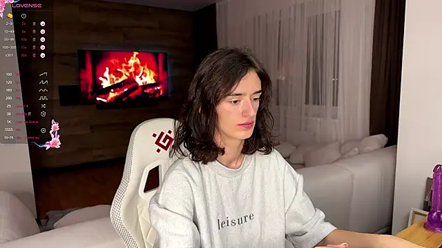 TwinTemptations online show from 9, 10, 2025