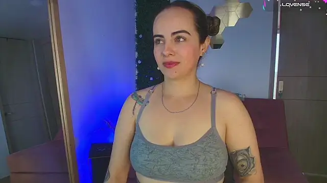 Snapshot of Sairy_ chatting on 28, 4, 2026 Sairy online show from 28, 4, 2026