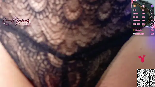 Snapshot of Emmi_Roberts chatting on 25, 6, 2026 Emmi Roberts online show from 25, 6, 2026