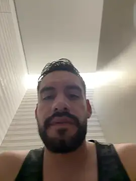 Snapshot of Leon__Hart_ chatting on 11, 7, 2026 Leon Hart online show from 11, 7, 2026