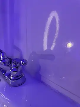 LauraCarther online show from 15, 12, 2025