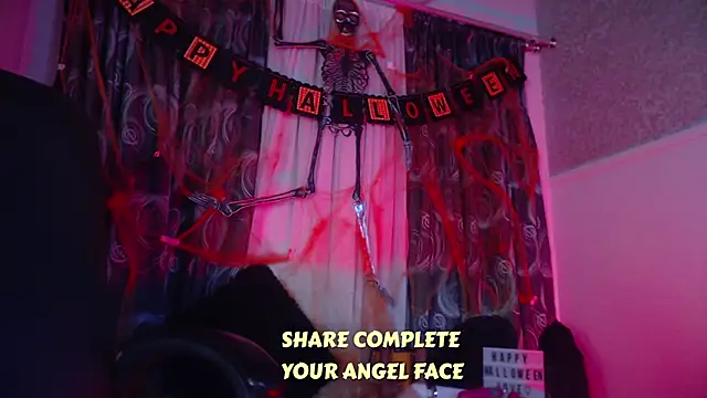 Taylor dolll online show from 24, 10, 2025