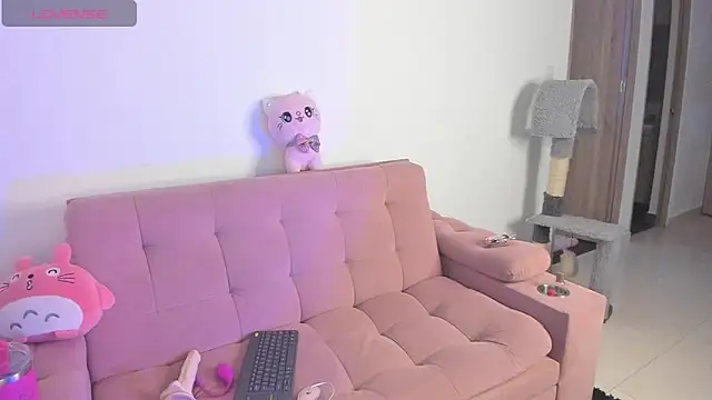 Snapshot of princesssammy2 chatting on 28, 11, 2025 princesssammy2 online show from 28, 11, 2025