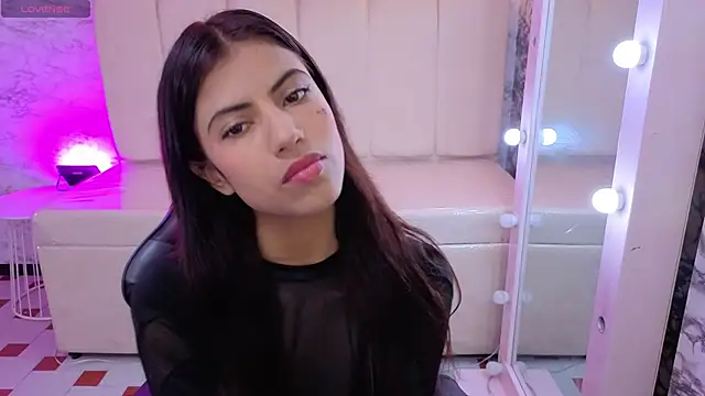  Kitty v online show from 3, 3, 2026