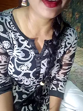 Snapshot of Shalini_telugu09 chatting on 22, 7, 2026 Shalini telugu09 online show from 22, 7, 2026