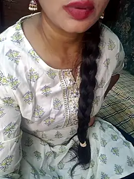 Snapshot of Shalini_telugu09 chatting on 28, 7, 2026 Shalini telugu09 online show from 28, 7, 2026