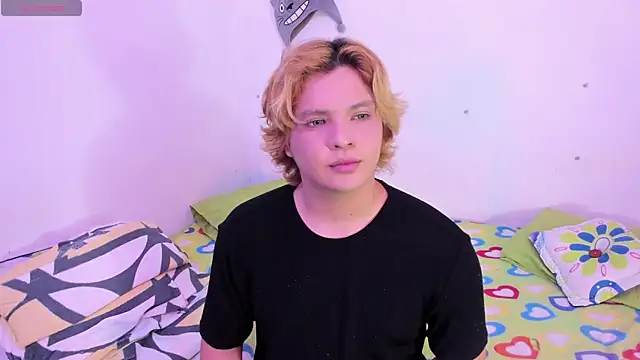 Snapshot of adam_angelssss chatting on 13, 9, 2025 adam angelssss online show from 13, 9, 2025