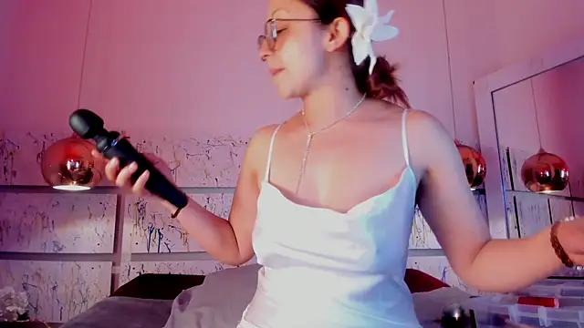 AngelinaBlanc  online show from 5, 11, 2025