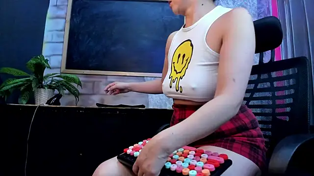 AngelinaBlanc  online show from 28, 10, 2025