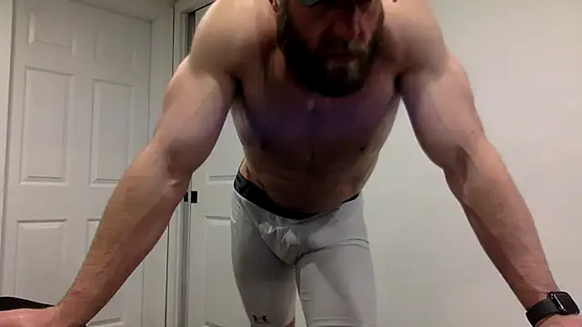 Snapshot of clarkefit chatting on 19, 3, 2025 clarkefit online show from 19, 3, 2025