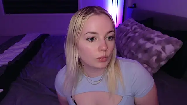 Snapshot of margot_robbie7 chatting on 27, 5, 2026 margot robbie7 online show from 27, 5, 2026