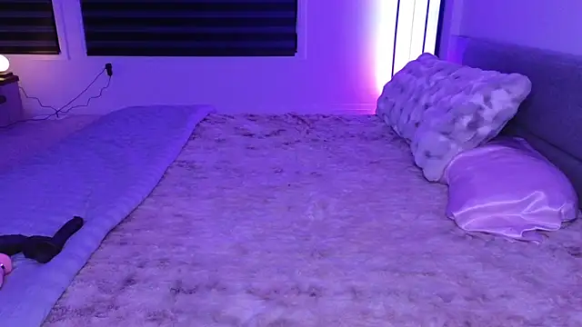 margot robbie7 online show from 3, 3, 2026