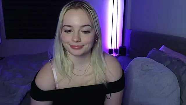 margot robbie7 online show from 4, 12, 2025