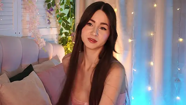 EvaMossi online show from 19, 4, 2026