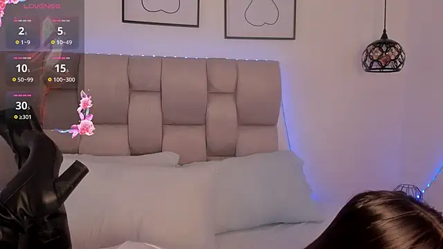 Hanna Evans   online show from 10, 2, 2026