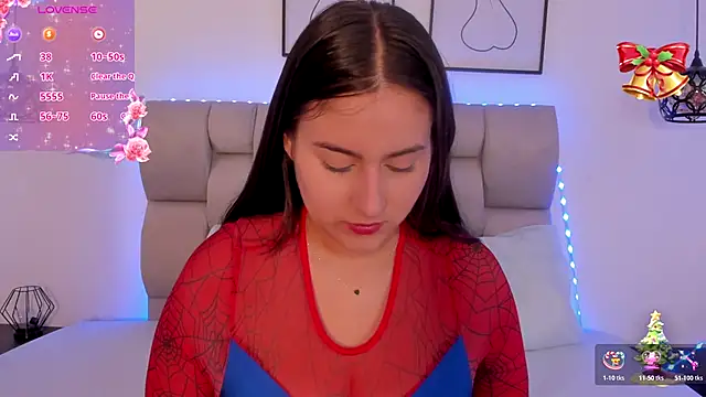 Hanna Evans   online show from 18, 12, 2025