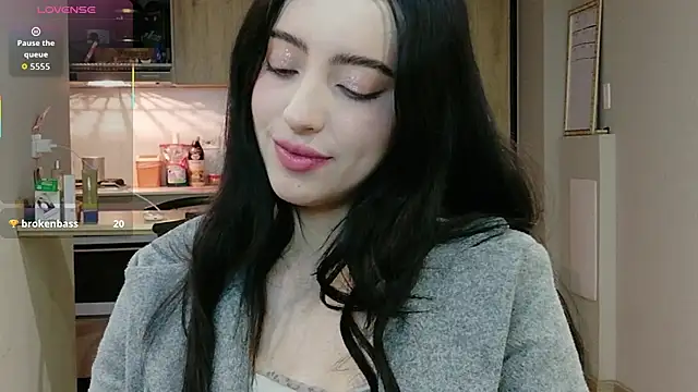 Rebbecawhite meow online show from 15, 1, 2026