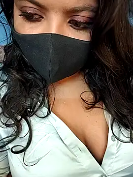 Snapshot of Tamil_hot_whiskey_girl chatting on 17, 3, 2025 Tamil hot whiskey girl online show from 17, 3, 2025