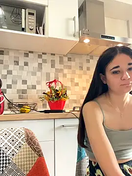 18teengirl3 online show from 30, 9, 2025