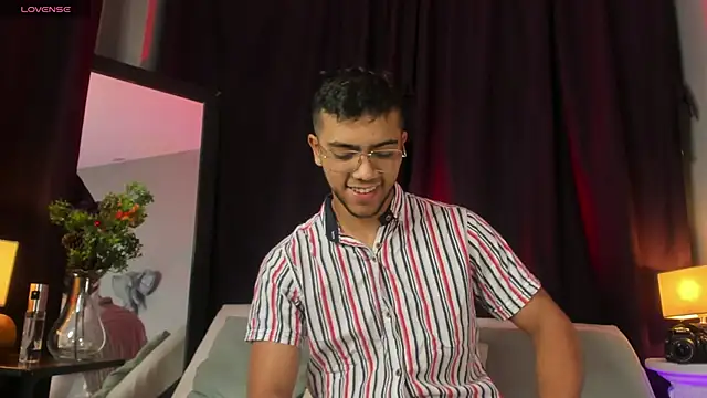 Colstorw  online show from 17, 12, 2025