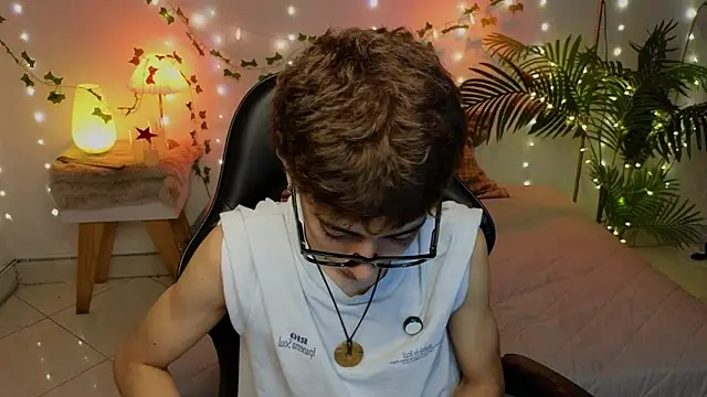 Matty Sparkk online show from 6, 4, 2026