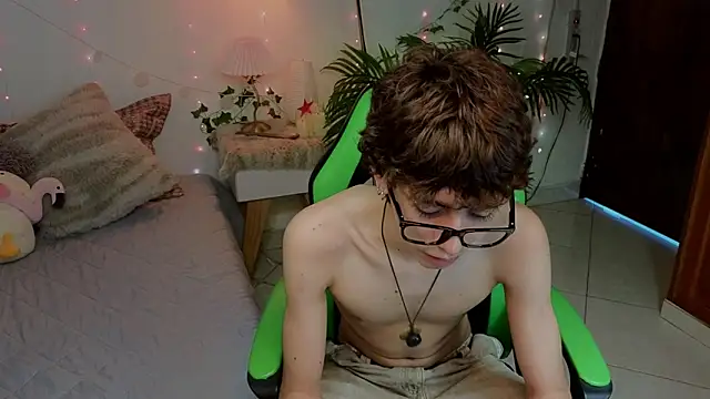 Snapshot of Matty_Sparkk chatting on 12, 6, 2026 Matty Sparkk online show from 12, 6, 2026