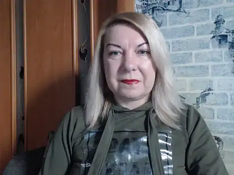 Lillia Ray online show from 24, 2, 2026