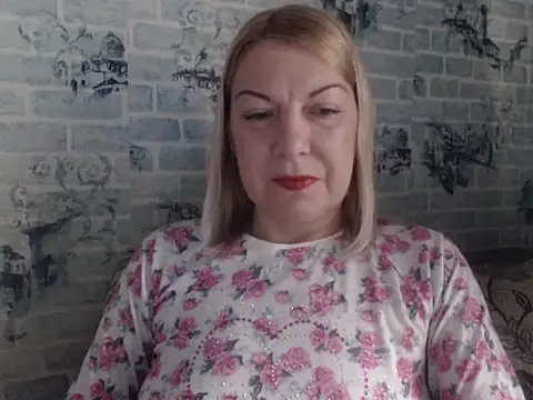 Lillia Ray online show from 21, 12, 2025