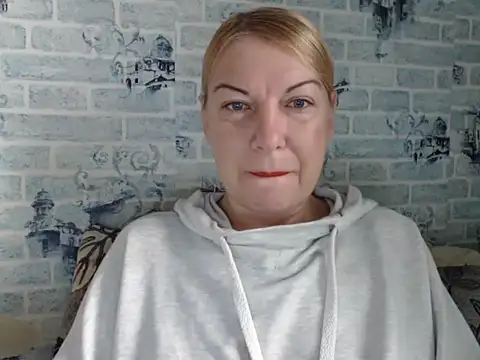 Lillia Ray online show from 6, 10, 2025