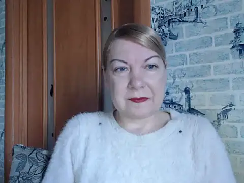 Lillia Ray online show from 9, 2, 2026