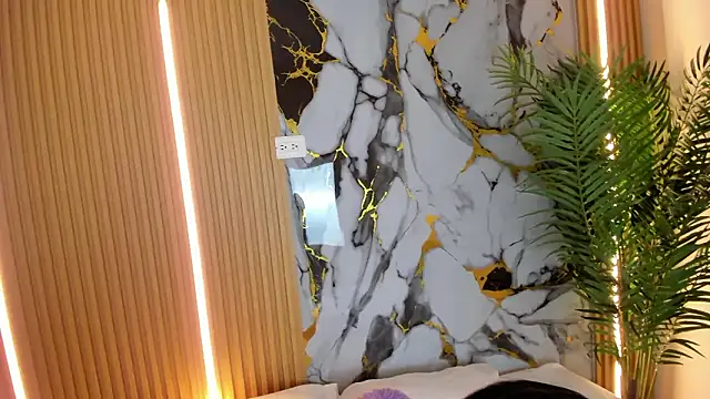 Snapshot of KarolHilton chatting on 25, 3, 2026 KarolHilton online show from 25, 3, 2026