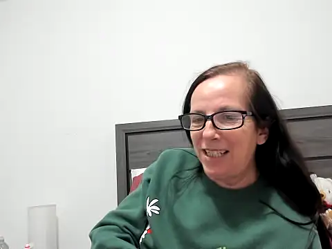 peachgoddess online show from 4, 12, 2025