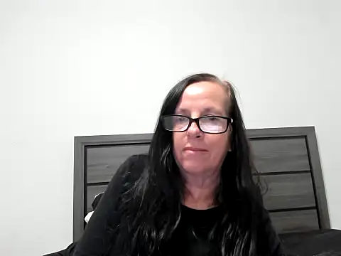 peachgoddess online show from 2, 11, 2025