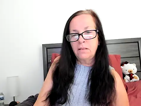 peachgoddess online show from 15, 12, 2025