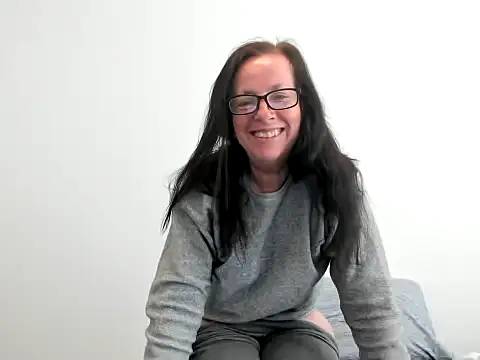 peachgoddess online show from 5, 3, 2026