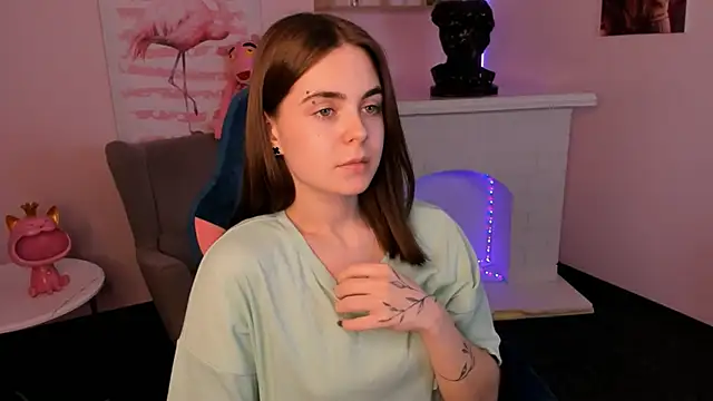 Velvetmimic  online show from 20, 3, 2025