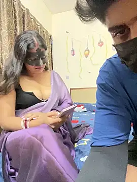 jhanvi boo online show from 18, 9, 2025
