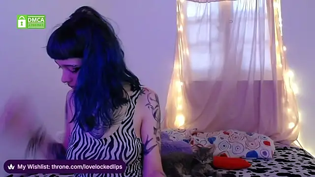 lovelockedlips online show from 10, 2, 2026