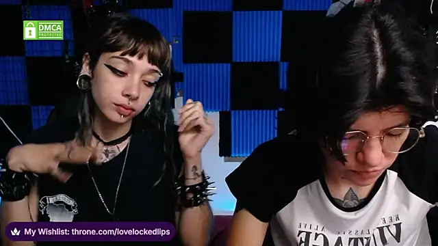 lovelockedlips online show from 13, 5, 2026