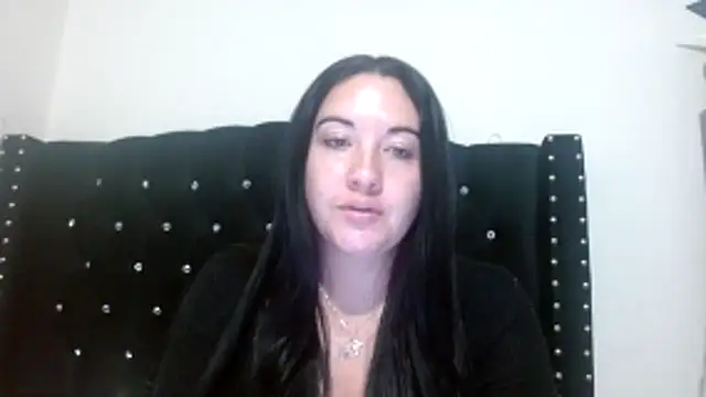 Snapshot of melisamoon_ chatting on 2, 12, 2025 melisamoon online show from 2, 12, 2025