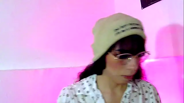 kattycat  online show from 5, 10, 2025