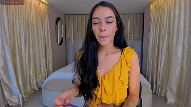 AmaliaCrus online show from 5, 1, 2026