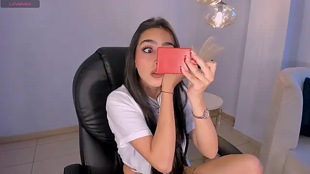 LarisaSmirnov online show from 6, 11, 2025