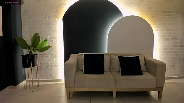 LarisaSmirnov online show from 31, 10, 2025