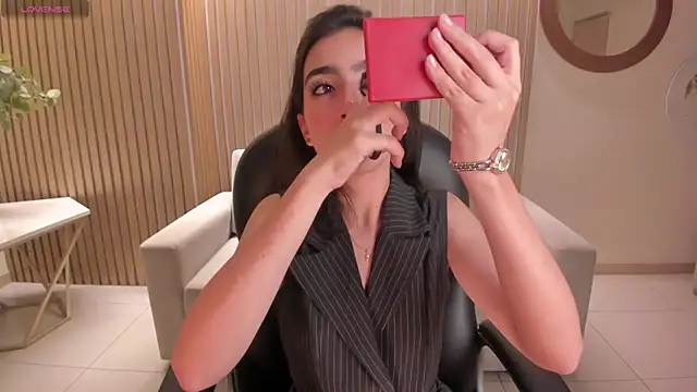 LarisaSmirnov online show from 20, 12, 2025