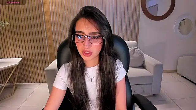 LarisaSmirnov online show from 23, 10, 2025