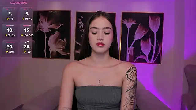 MaiaCollins online show from 7, 3, 2026