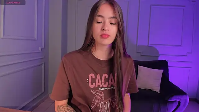 MaiaCollins online show from 18, 11, 2025