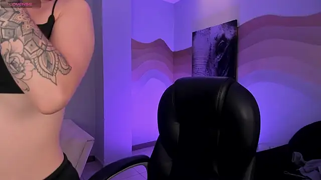 MaiaCollins online show from 14, 11, 2025