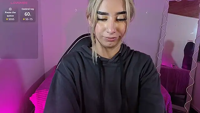 Malory tay1 online show from 20, 11, 2025